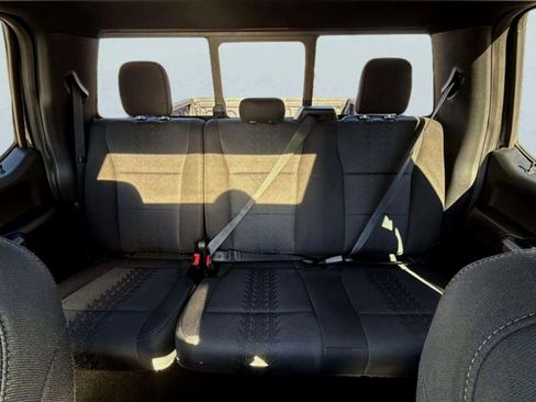 Used 2020 Ford F150 XLT w/ Equipment Group 302A Luxury image 16