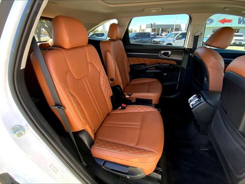 Used 2022 Kia Sorento SX Prestige w/ Rust Color Package image 19