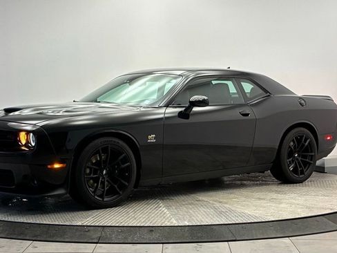 Used 2019 Dodge Challenger R/T Scat Pack w/ 1320 Drag Pack RWD image 1