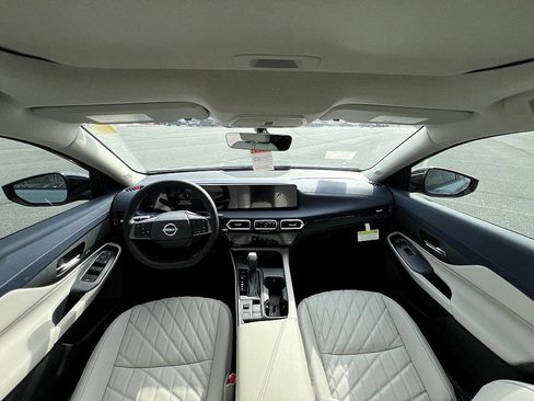 New 2026 Nissan Sentra SL image 17