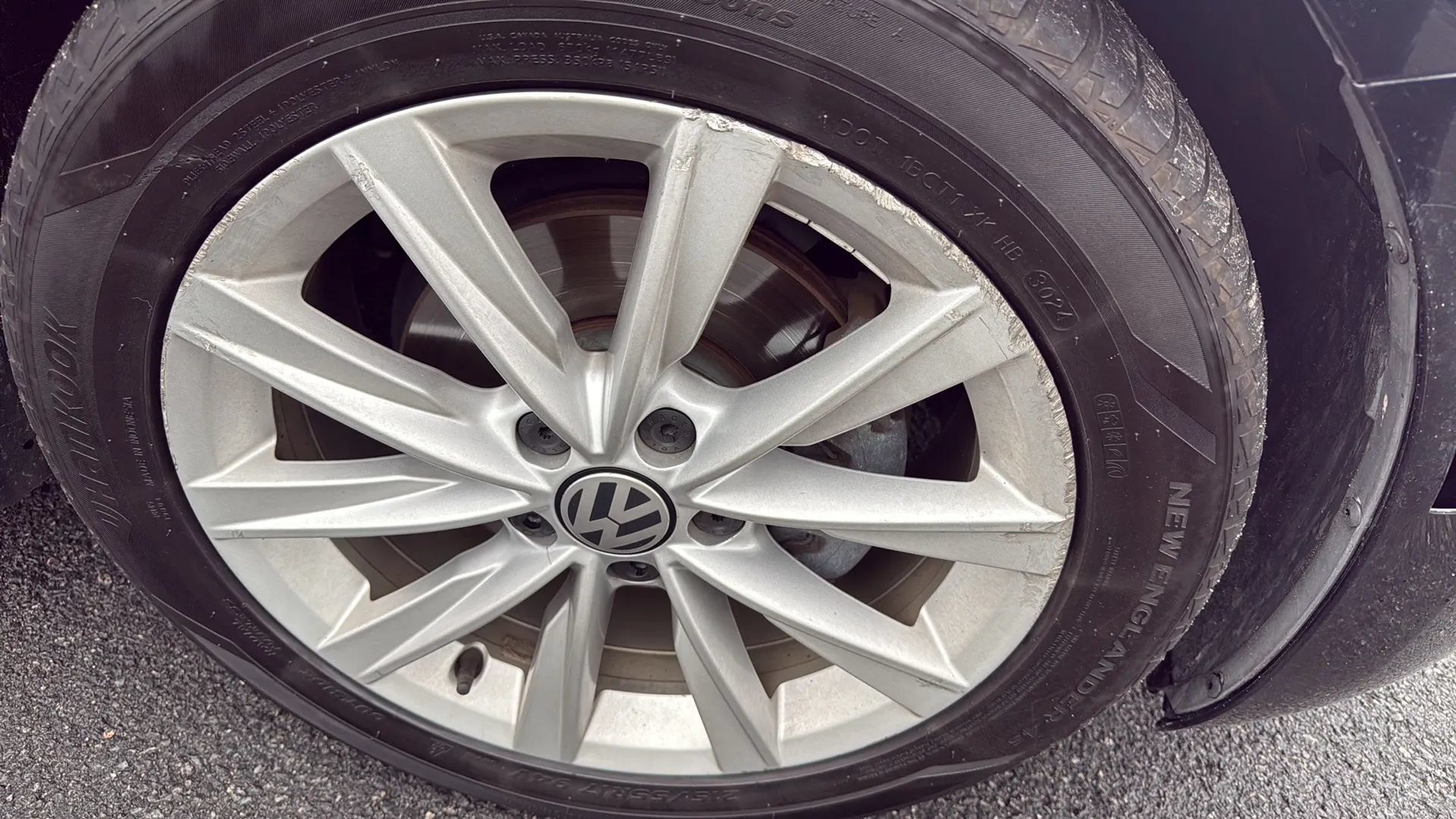 Used 2017 Volkswagen Beetle 1.8T SE FWD image 14