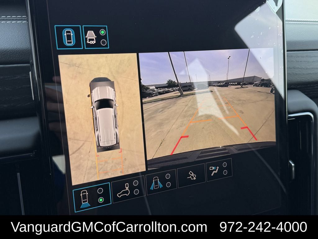 New 2026 GMC Yukon AT4 Ultimate w/ LPO, Floor Liner Package AWD/4WD image 14