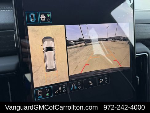 New 2026 GMC Yukon AT4 Ultimate w/ LPO, Floor Liner Package AWD/4WD image 14