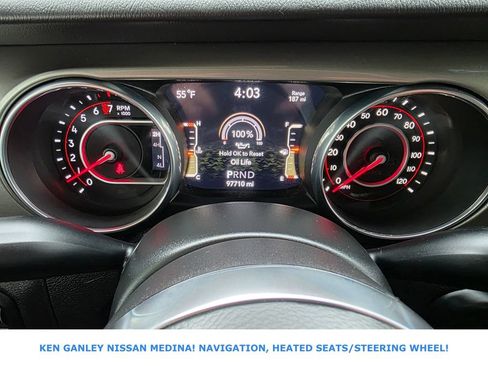 Used 2018 Jeep Wrangler Unlimited Sahara AWD/4WD image 33