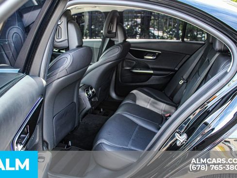 Used 2025 Mercedes-Benz C 300 Sedan image 16