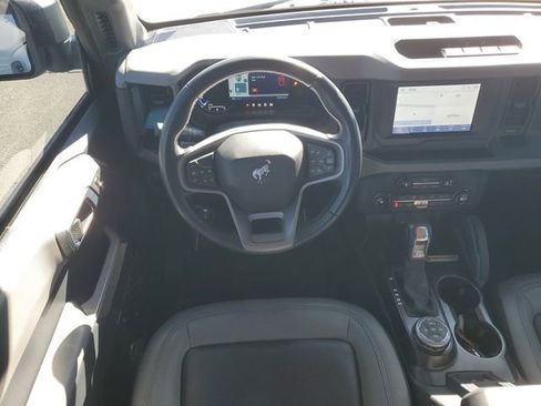 Used 2023 Ford Bronco Black Diamond image 17