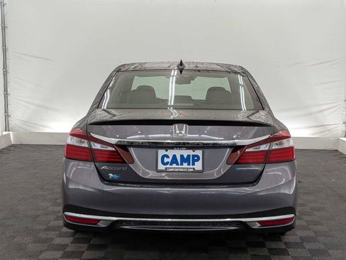 Used 2017 Honda Accord EX-L image 5