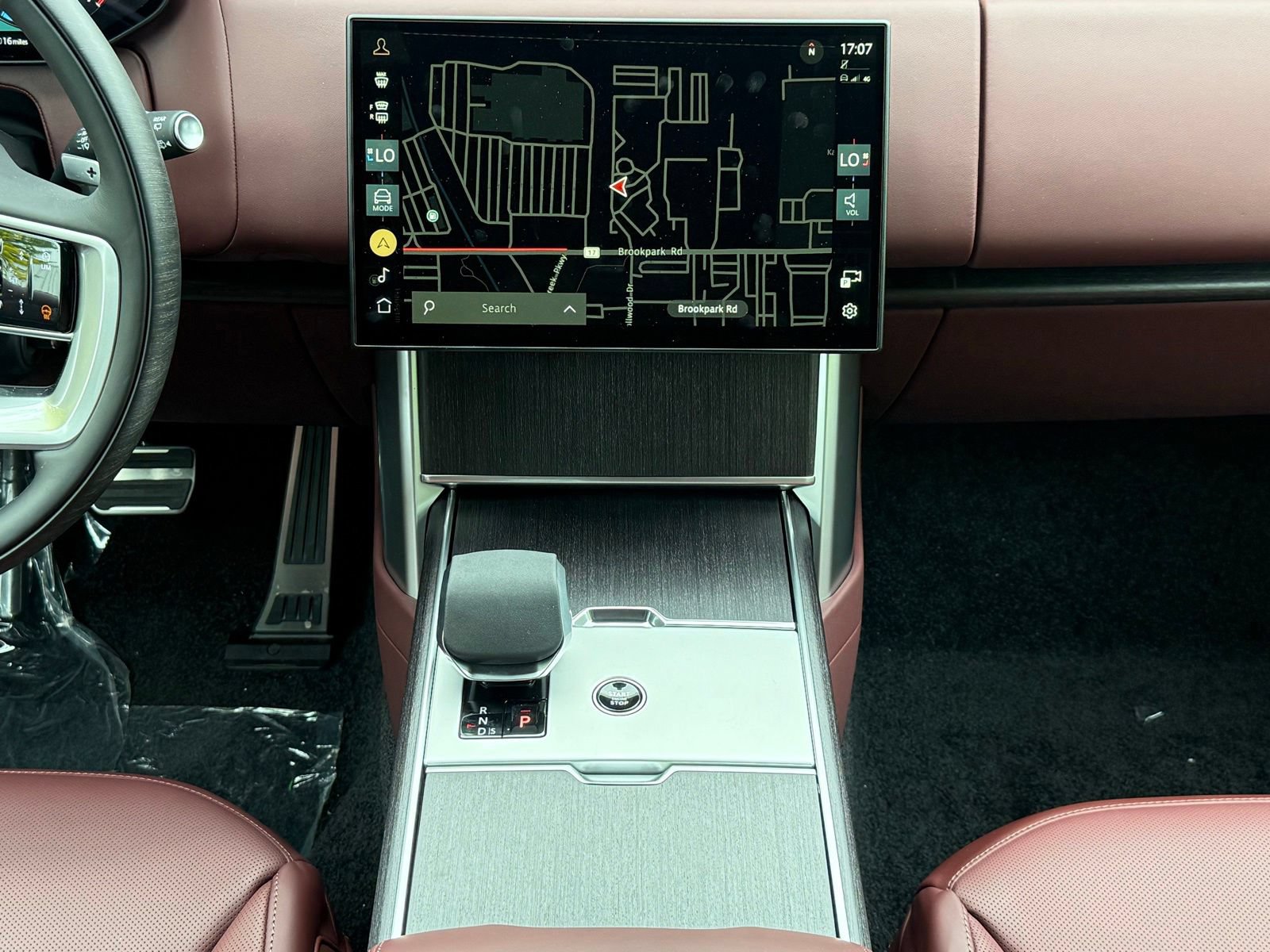 New 2026 Land Rover Range Rover SE AWD/4WD image 23