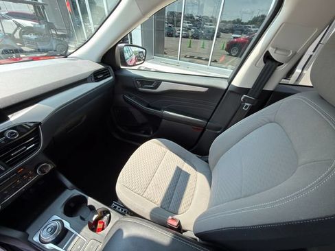 Used 2022 Ford Escape SE w/ Cold Weather Package AWD/4WD image 20