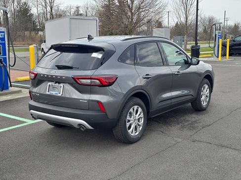 New 2026 Ford Escape Active w/ Tech Pack #1 AWD/4WD image 4
