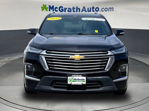 Used 2023 Chevrolet Traverse Premier w/ LPO, Cargo Package AWD/4WD image 2
