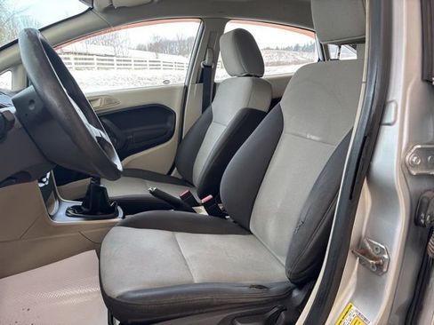 Used 2013 Ford Fiesta S image 14