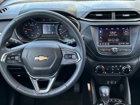 Used 2023 Chevrolet TrailBlazer ACTIV AWD/4WD image 14