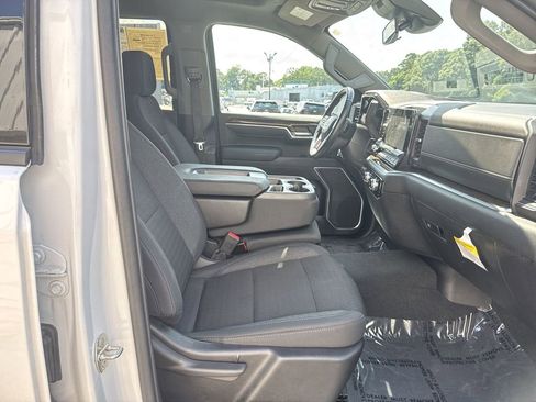 Used 2023 GMC Sierra 1500 Elevation image 30