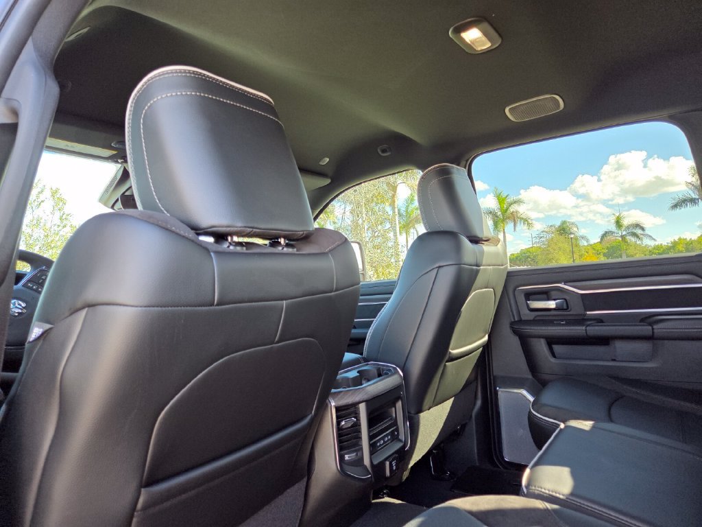 New 2027 RAM 3500 Laramie AWD/4WD image 23
