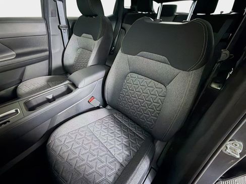 New 2026 Nissan Kicks SV FWD image 11