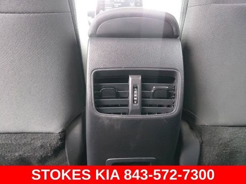Used 2022 Toyota Corolla Cross LE FWD image 24