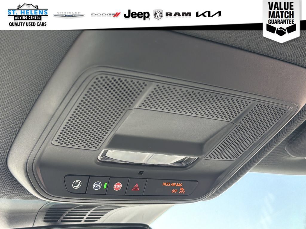 Used 2024 Chevrolet Blazer EV LT AWD/4WD image 22