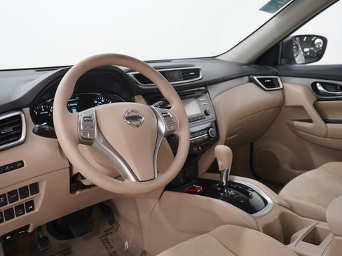 Used 2015 Nissan Rogue SV AWD/4WD image 23