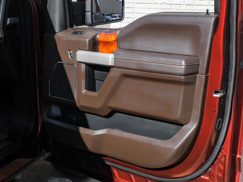 Used 2017 Ford F150 King Ranch w/ Equipment Group 601A Luxury image 40