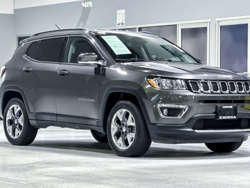Used 2020 Jeep Compass Limited AWD/4WD image 6