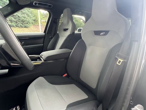 Used 2025 Land Rover Range Rover Sport SV Edition Two image 13