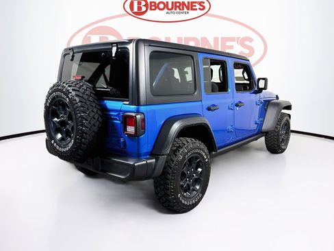 Used 2023 Jeep Wrangler Unlimited w/ Cold Weather Group AWD/4WD image 9