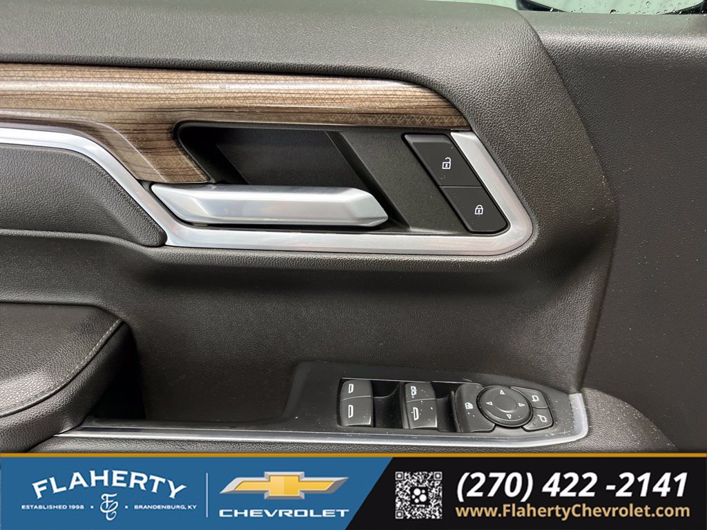 Used 2022 Chevrolet Silverado 1500 RST AWD/4WD image 21
