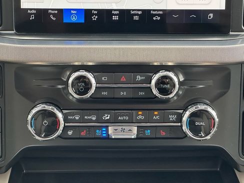New 2026 Ford F350 Platinum w/ Platinum Plus Package AWD/4WD image 16