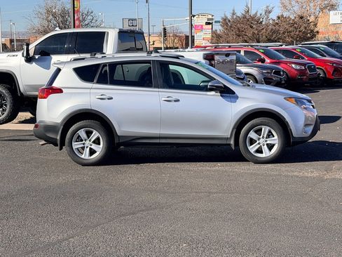 Used 2013 Toyota RAV4 XLE image 38