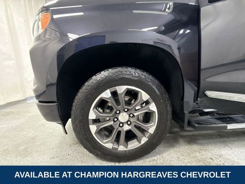 Used 2023 Chevrolet Silverado 1500 High Country w/ Technology Package image 41