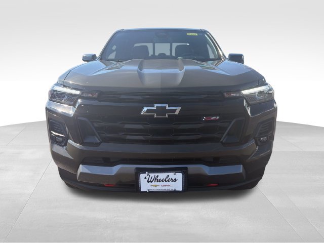 Used 2023 Chevrolet Colorado Z71 w/ Z71 Convenience Package 2 AWD/4WD image 9
