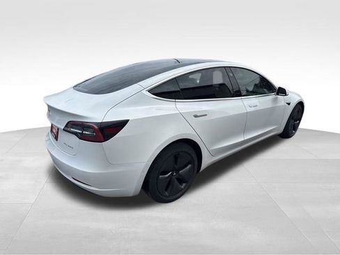Used 2018 Tesla Model 3 Long Range AWD/4WD image 3