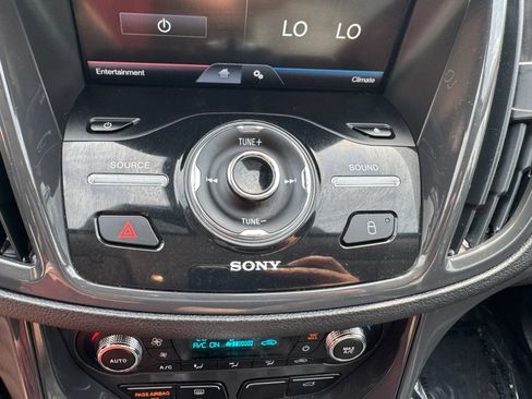 Used 2015 Ford Escape Titanium AWD/4WD image 26