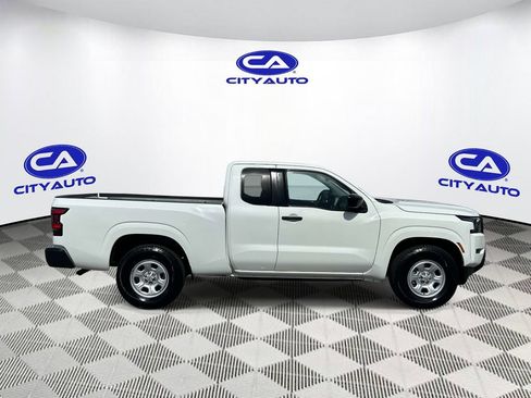 Used 2023 Nissan Frontier S RWD image 2