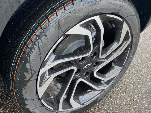 New 2026 Chevrolet TrailBlazer RS w/ Convenience Package FWD image 24