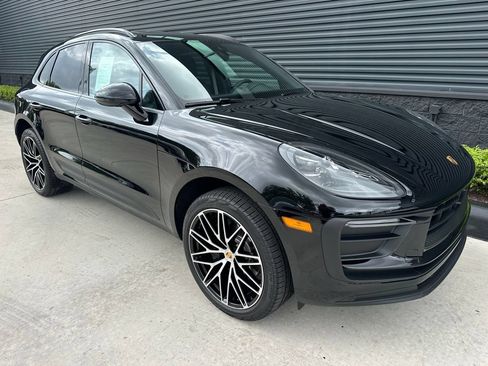 Certified 2026 Porsche Macan Turbo AWD/4WD image 11