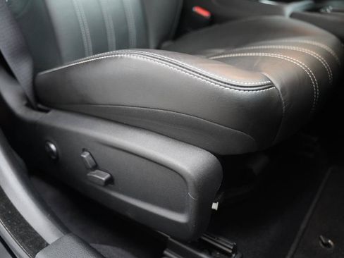 Used 2021 Chrysler 300 S w/ S Model Appearance Package RWD image 28