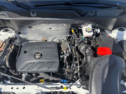 Used 2025 Buick Encore GX Preferred image 30