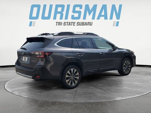 Certified 2023 Subaru Outback Touring XT AWD/4WD image 6