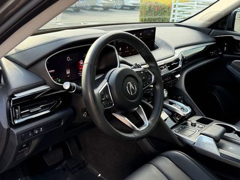 Used 2023 Acura MDX FWD image 20
