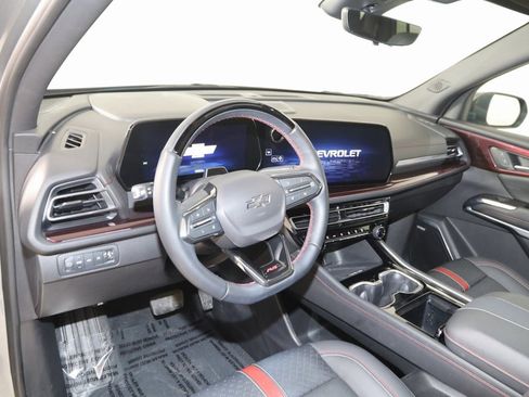 Used 2024 Chevrolet Traverse RS w/ LPO, Floor Liner Package image 29