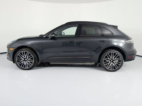 Certified 2026 Porsche Macan AWD/4WD image 7