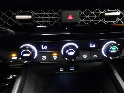 Used 2024 Honda Accord Sport image 33