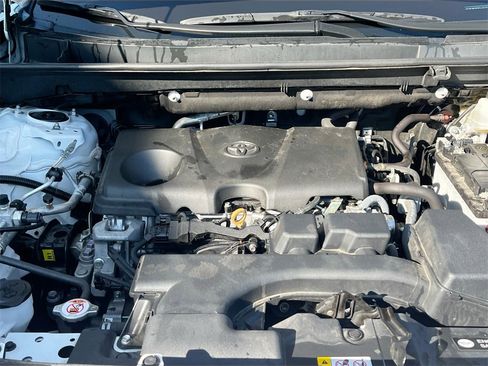 Used 2024 Toyota RAV4 XLE image 30