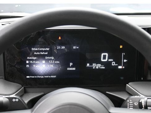 Used 2025 Nissan Kicks S AWD/4WD image 11