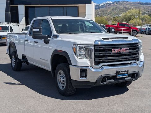 Used 2022 GMC Sierra 2500 Pro w/ Convenience Package image 8