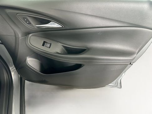 Used 2025 Buick Encore GX Preferred image 30