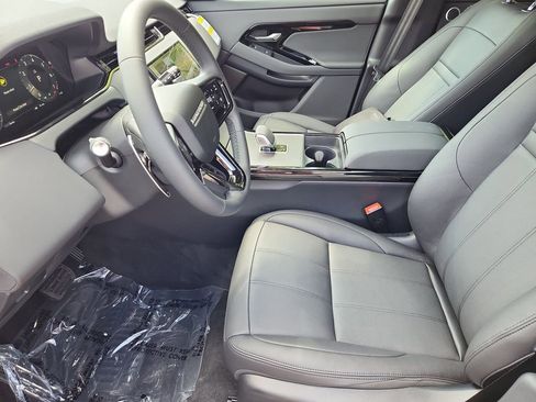 Used 2026 Land Rover Range Rover Evoque S AWD/4WD image 23
