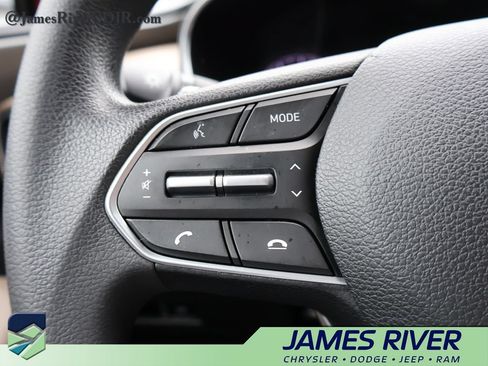 Used 2022 Hyundai Santa Fe SEL FWD image 25